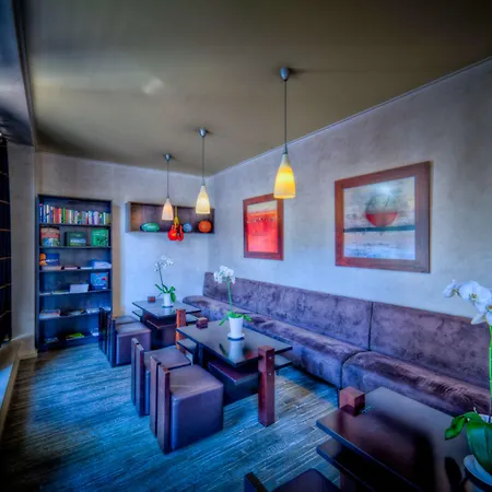 Kyriad Prestige Hotel 4*